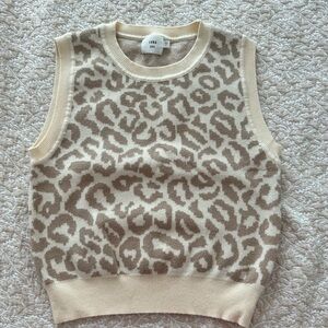 Luna Ivy Cream & Taupe Leopard Knit Sweater Vest